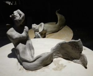 chantal-dupetit-artiste-sculpture-deux-sirenes-mouvement-etage